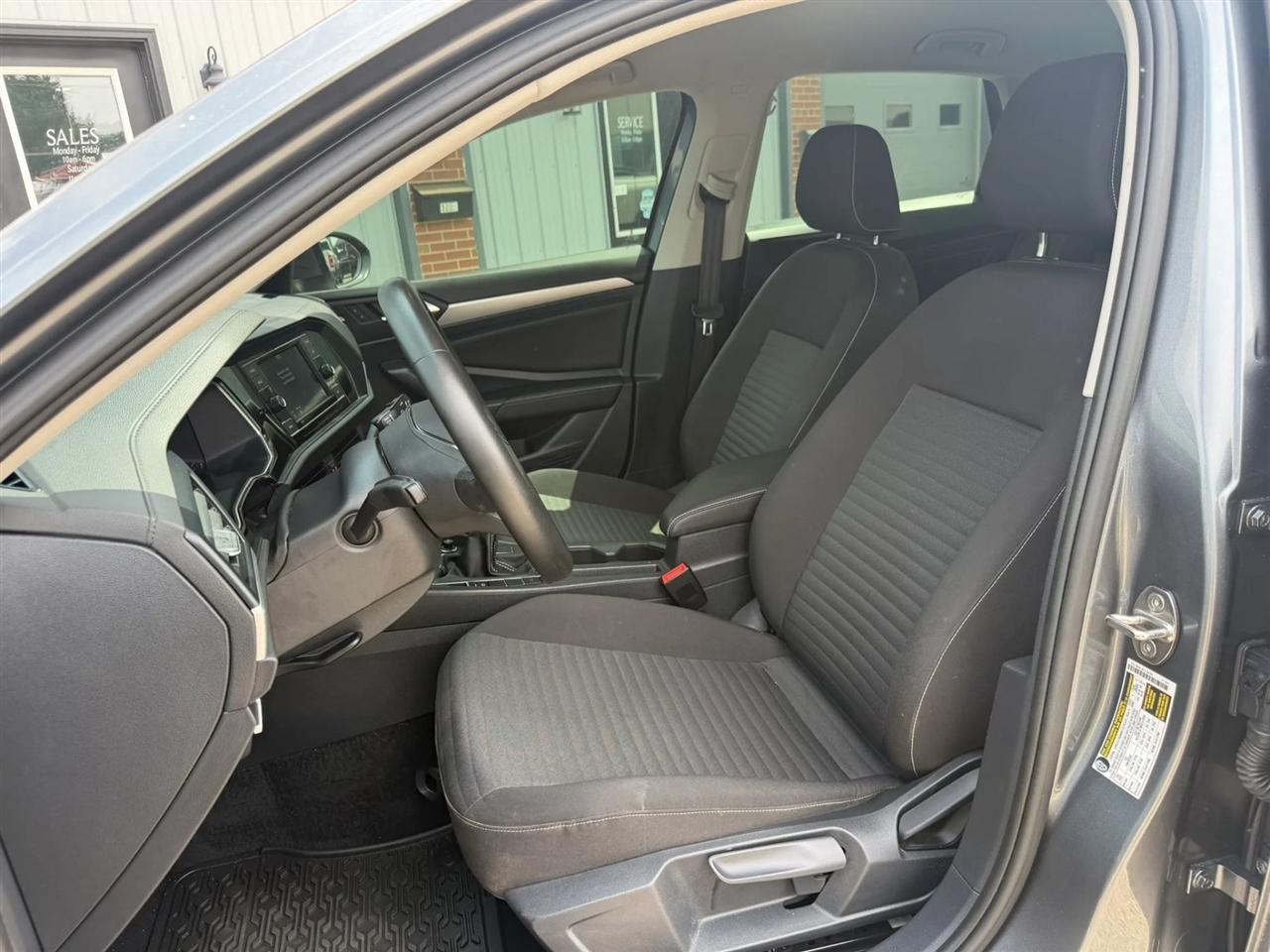Volkswagen Jetta  2024