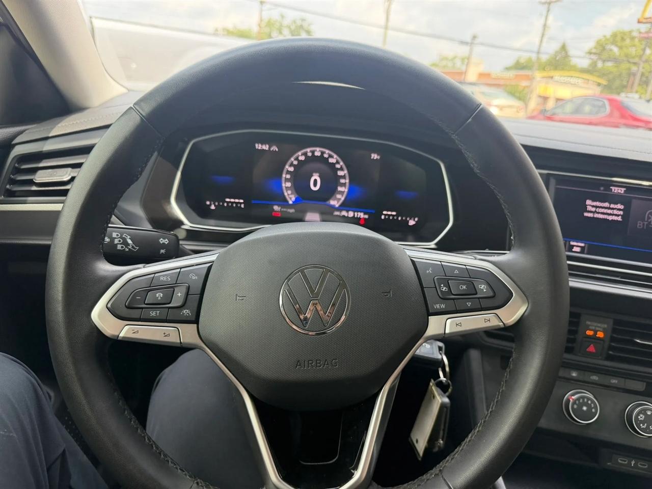 Volkswagen Jetta  2024