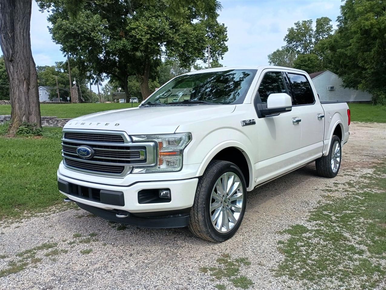 2019 Ford F-150 Limited Pickup 4D 5 1/2 ft