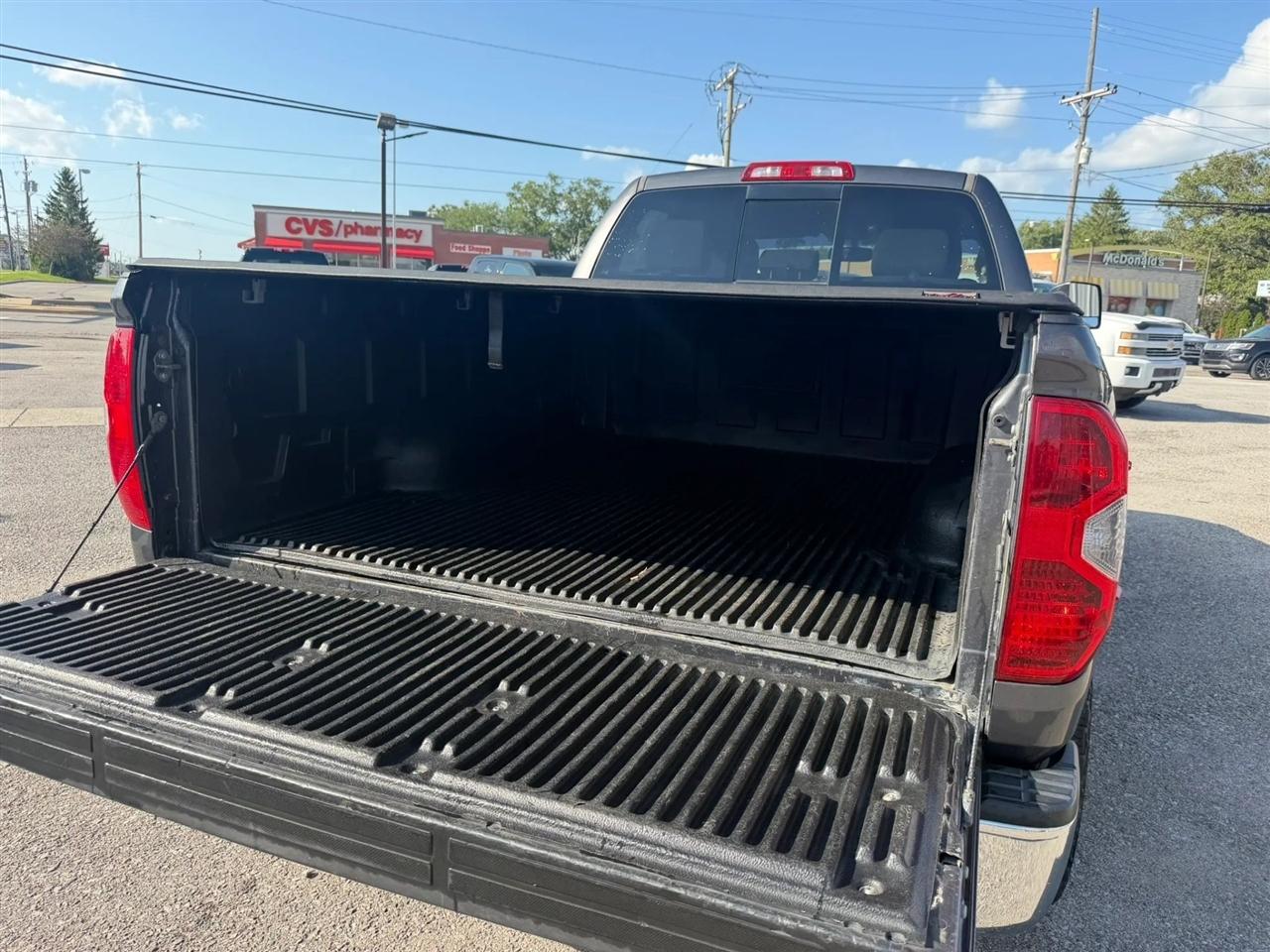 Toyota Tundra  2014