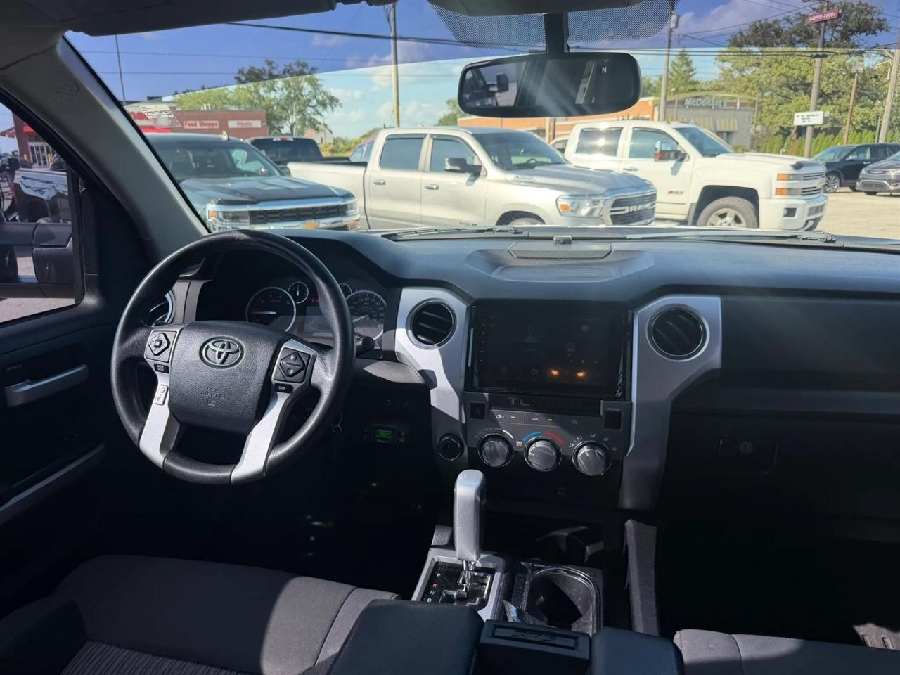 Toyota Tundra  2014