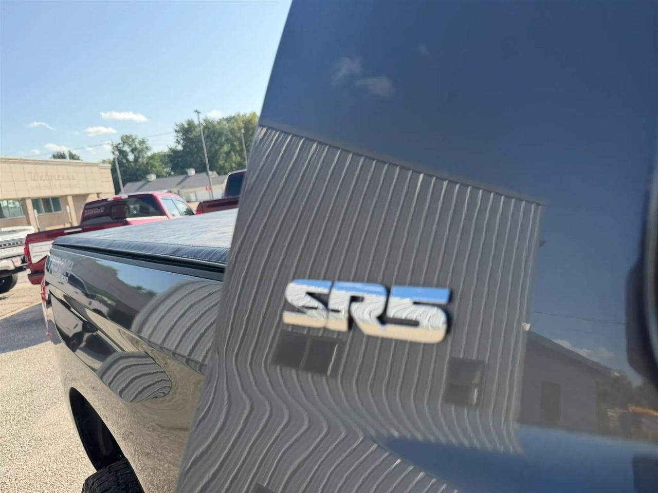 Toyota Tundra  2014