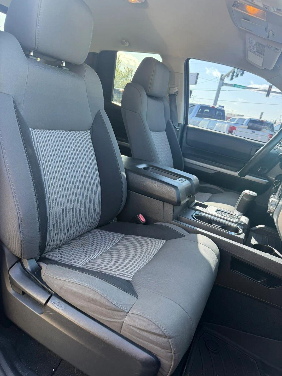 Toyota Tundra  2014