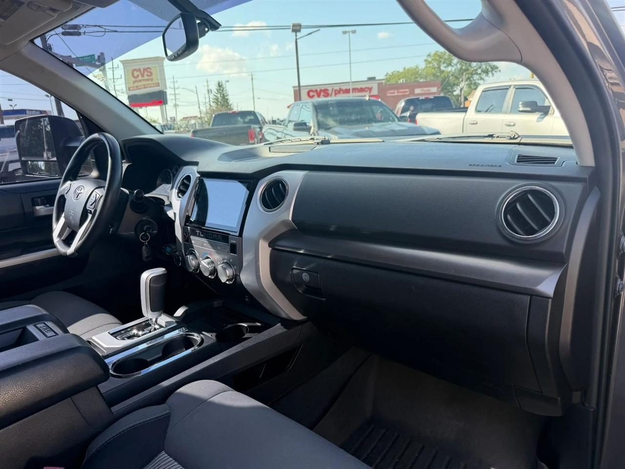 Toyota Tundra  2014