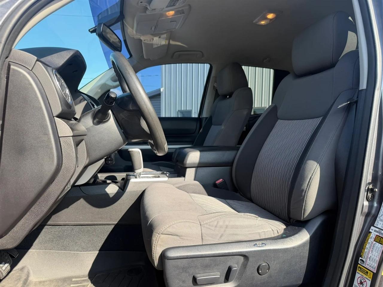 Toyota Tundra  2014