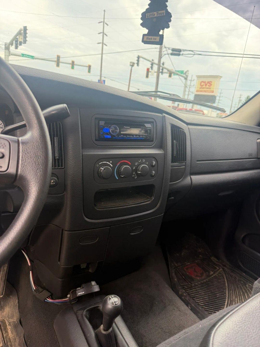 Dodge Ram 3500  2004