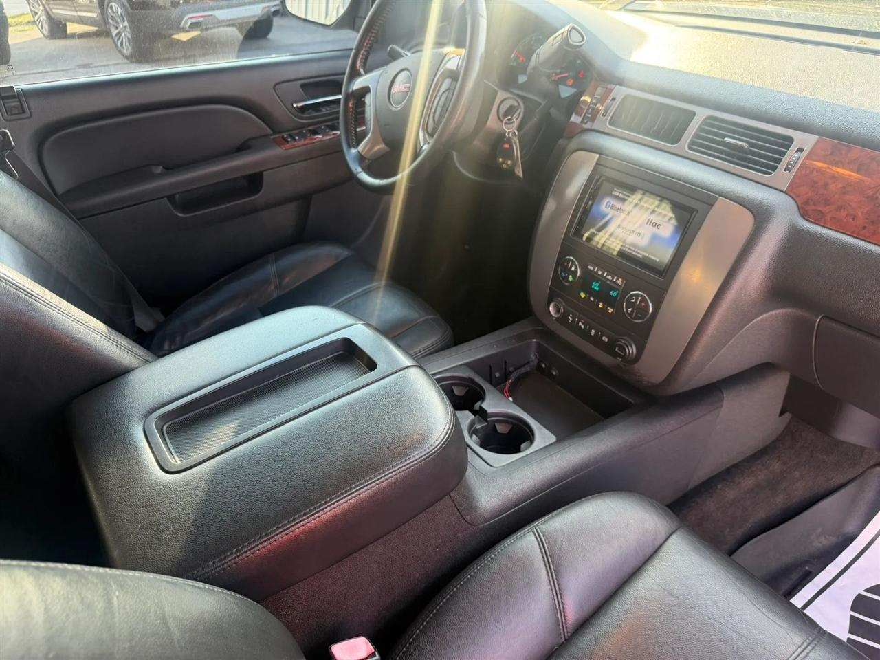 GMC Sierra 2500HD  2012
