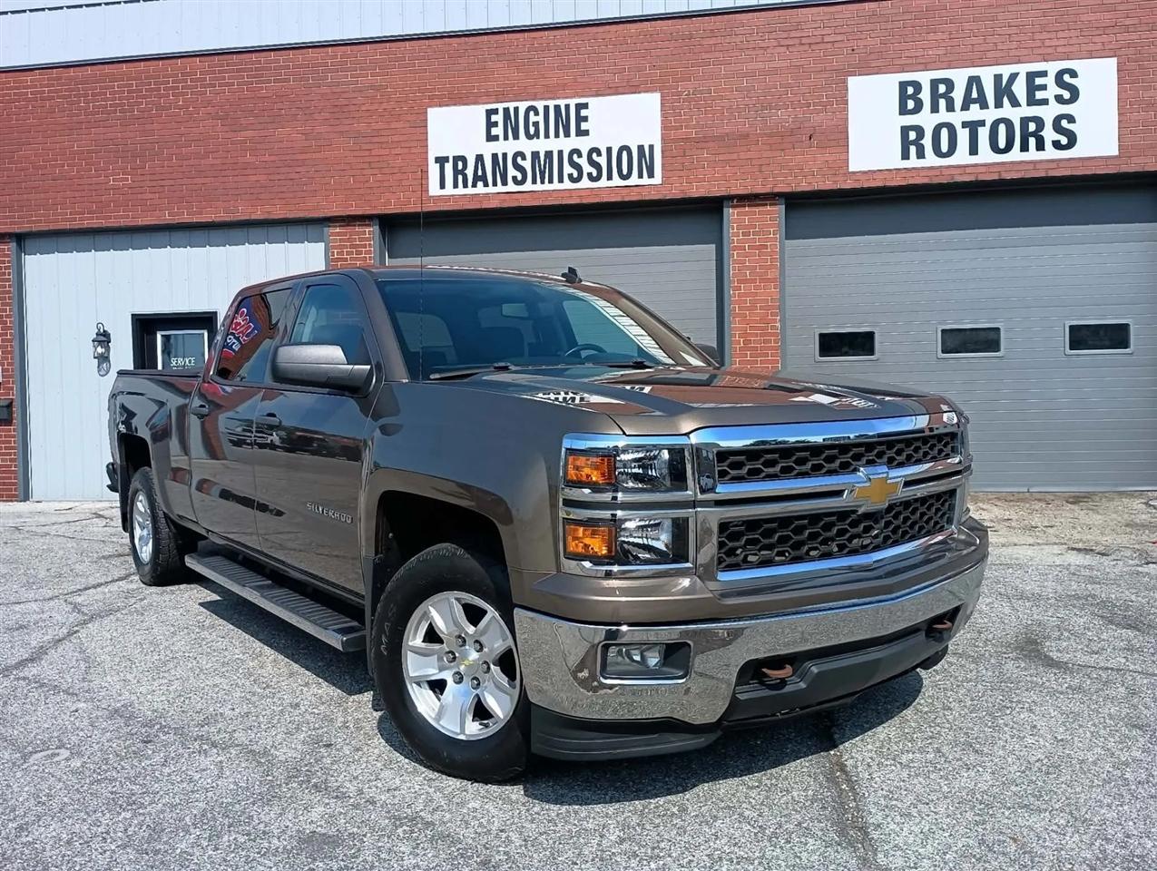 2014 Chevrolet Silverado 1500 LT Pickup 4D 5 3/4 ft