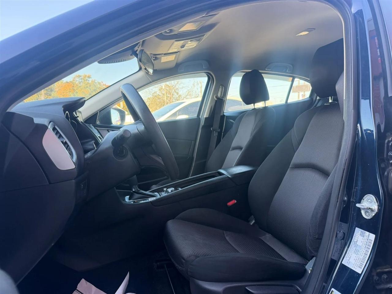 Mazda MAZDA3  2018