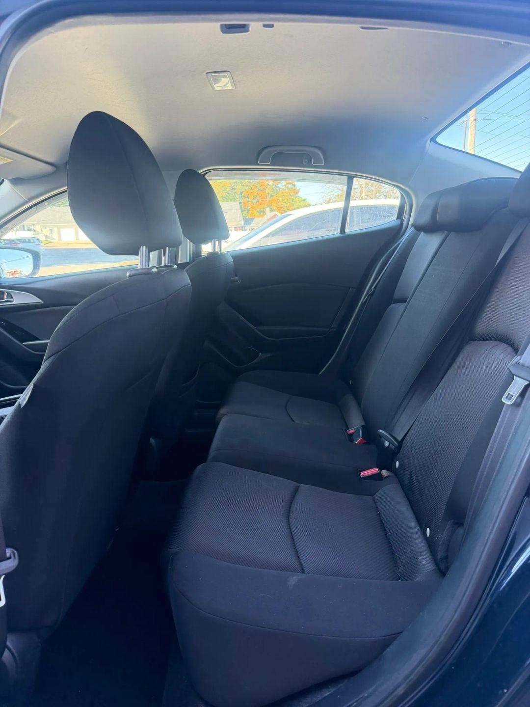 Mazda MAZDA3  2018