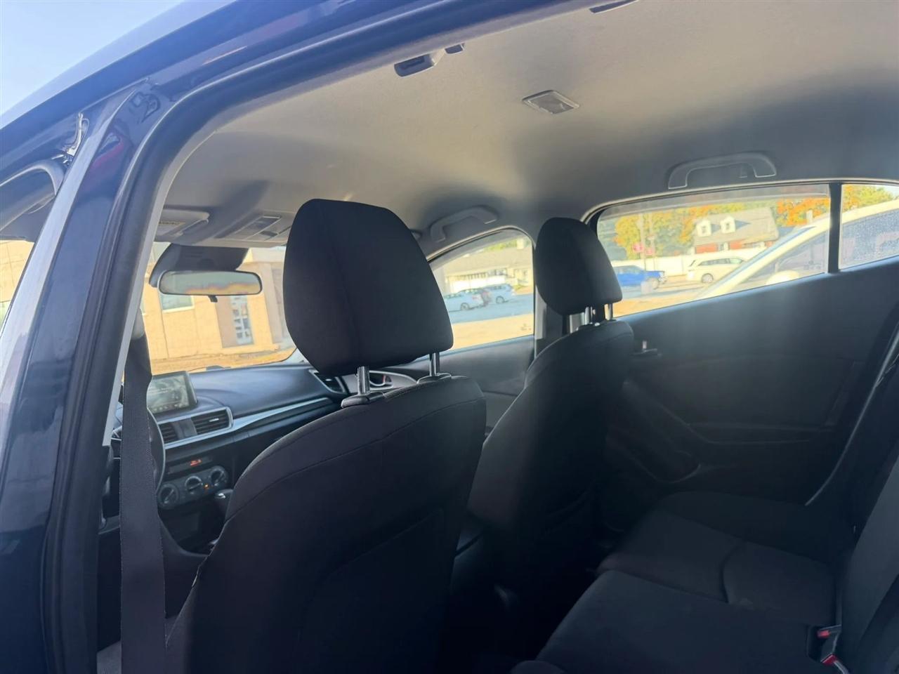 Mazda MAZDA3  2018