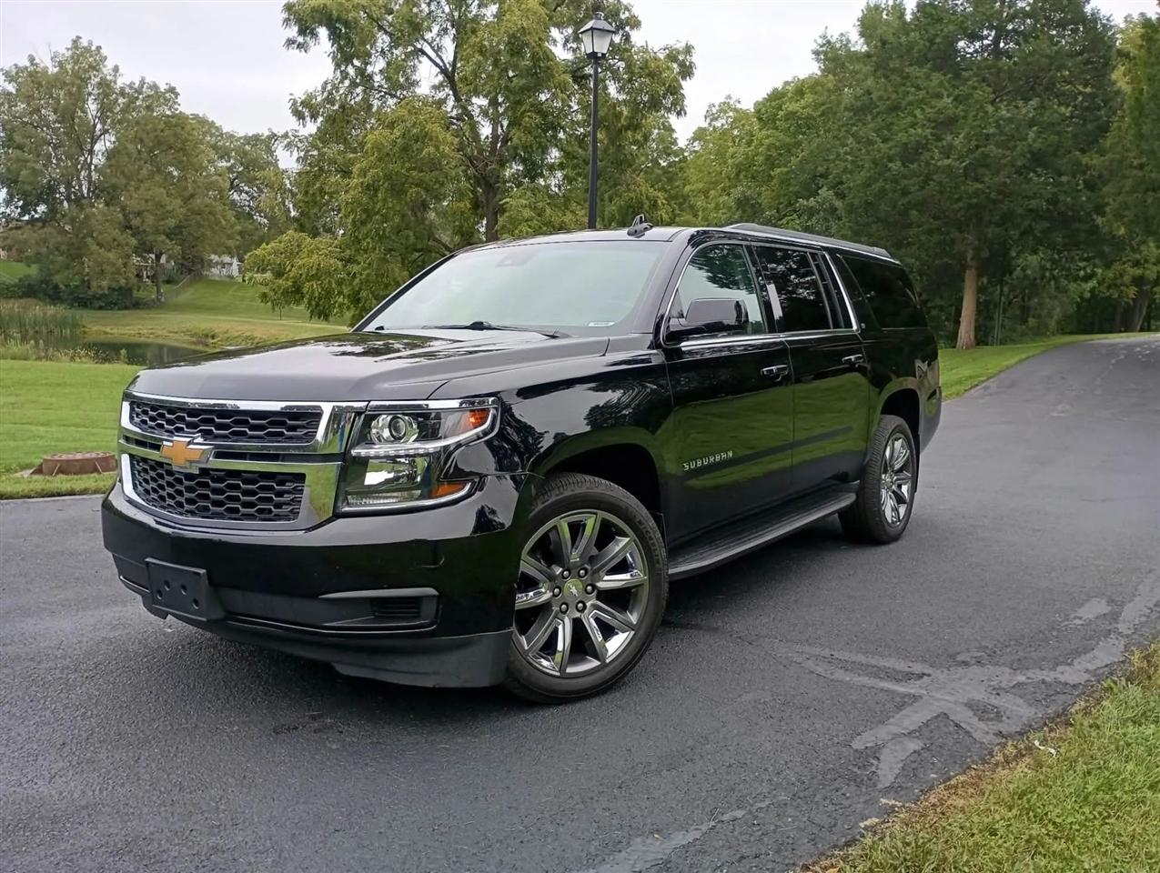 2018 Chevrolet Suburban LT Sport Utility 4D