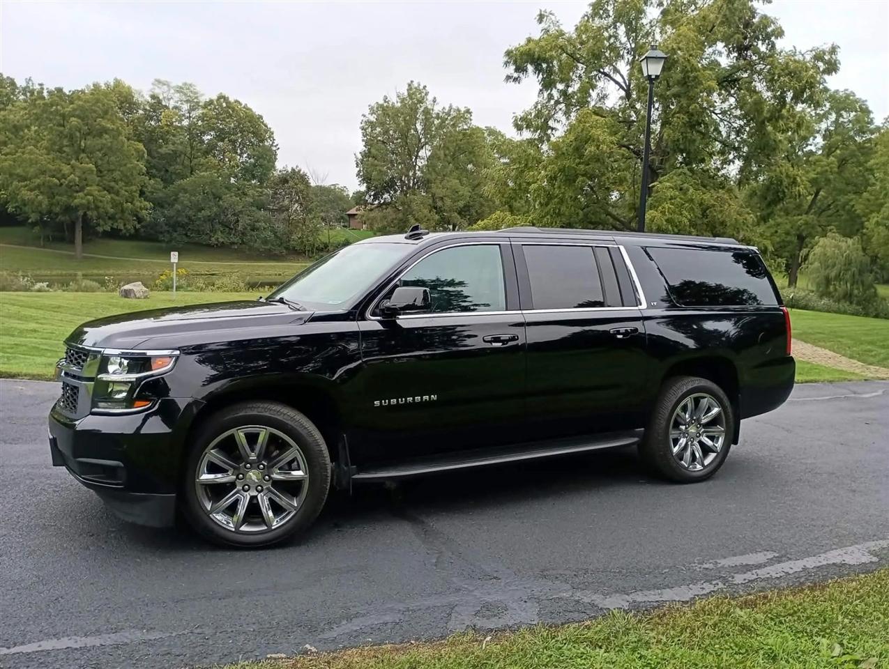 Chevrolet Suburban  2018