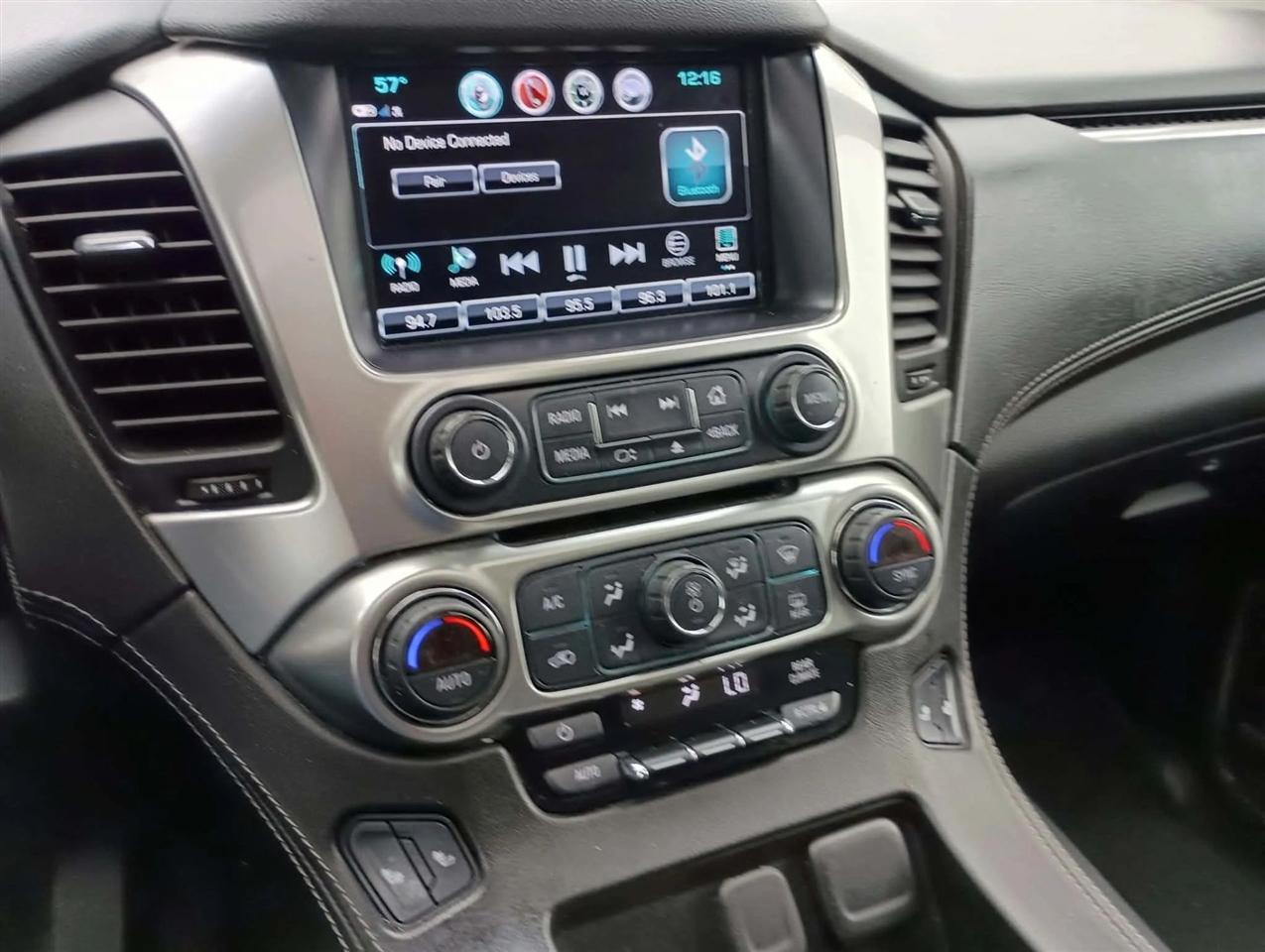 Chevrolet Suburban  2018