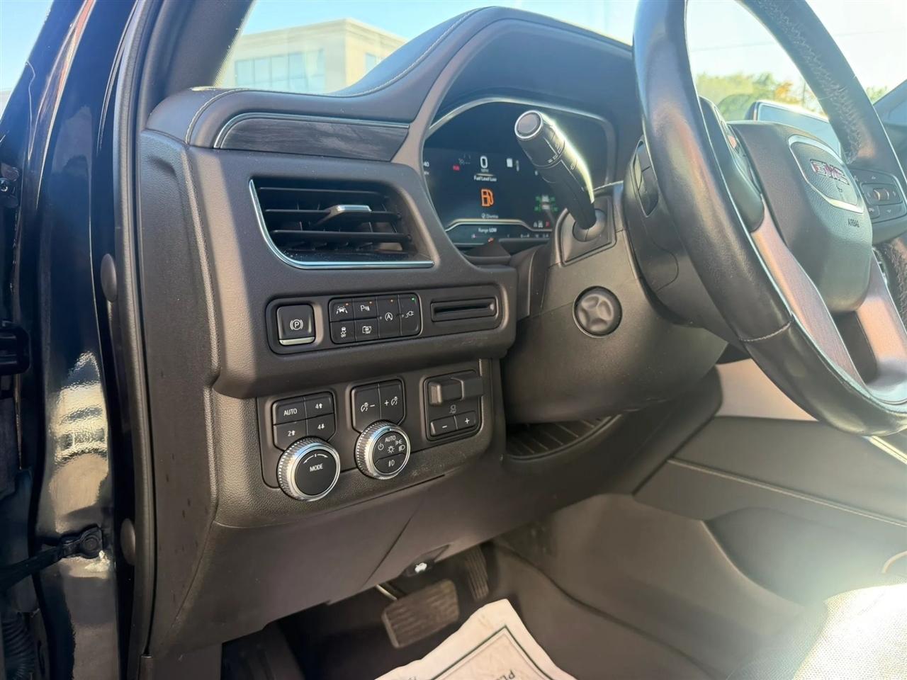 GMC Yukon  2022