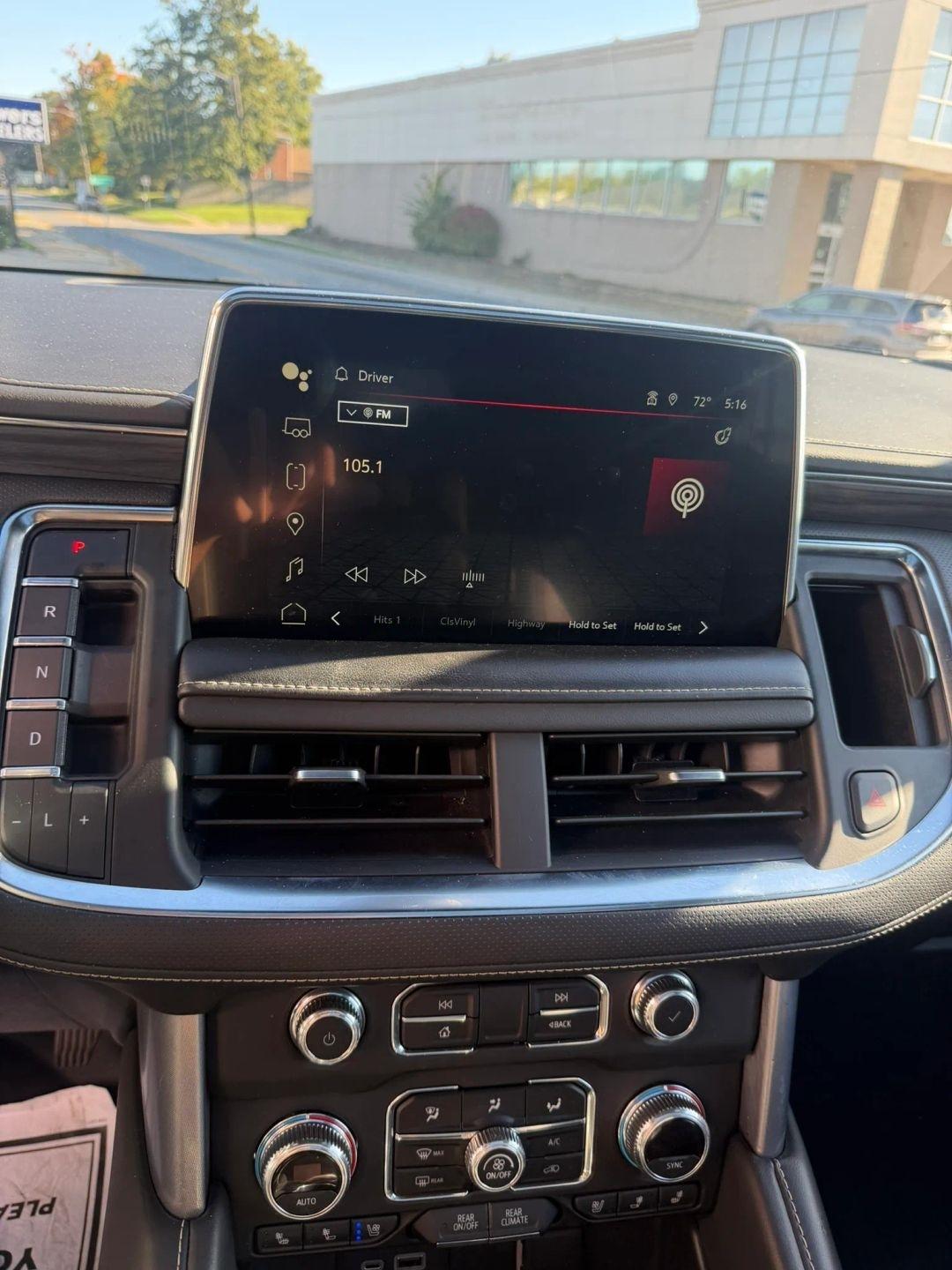 GMC Yukon  2022