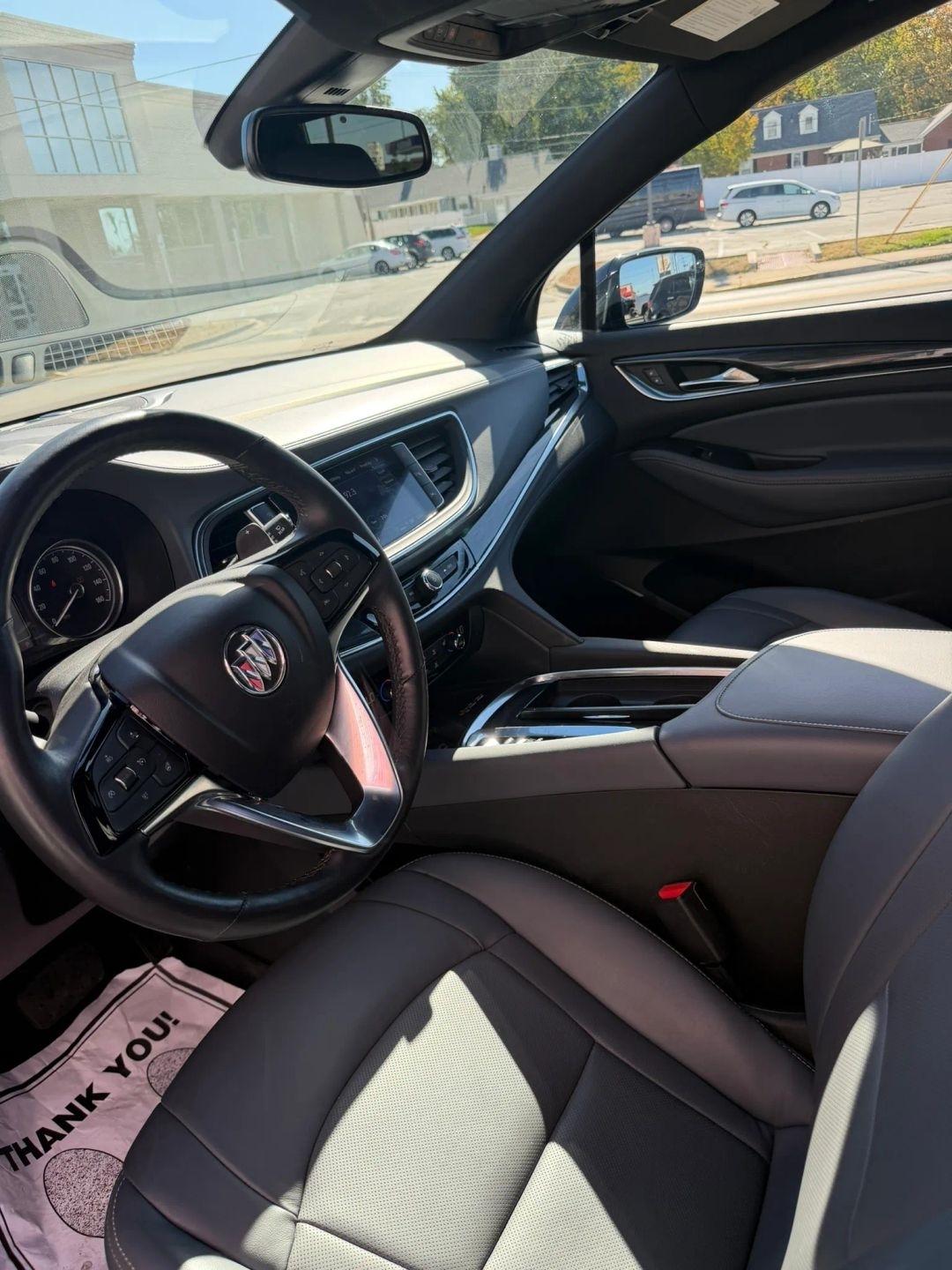 Buick Enclave  2023