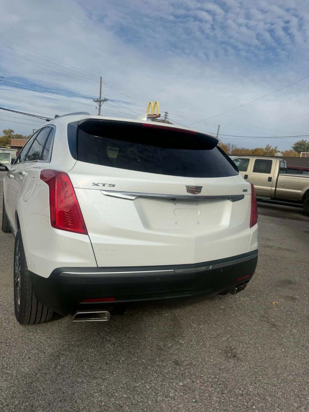 Cadillac XT5  2018