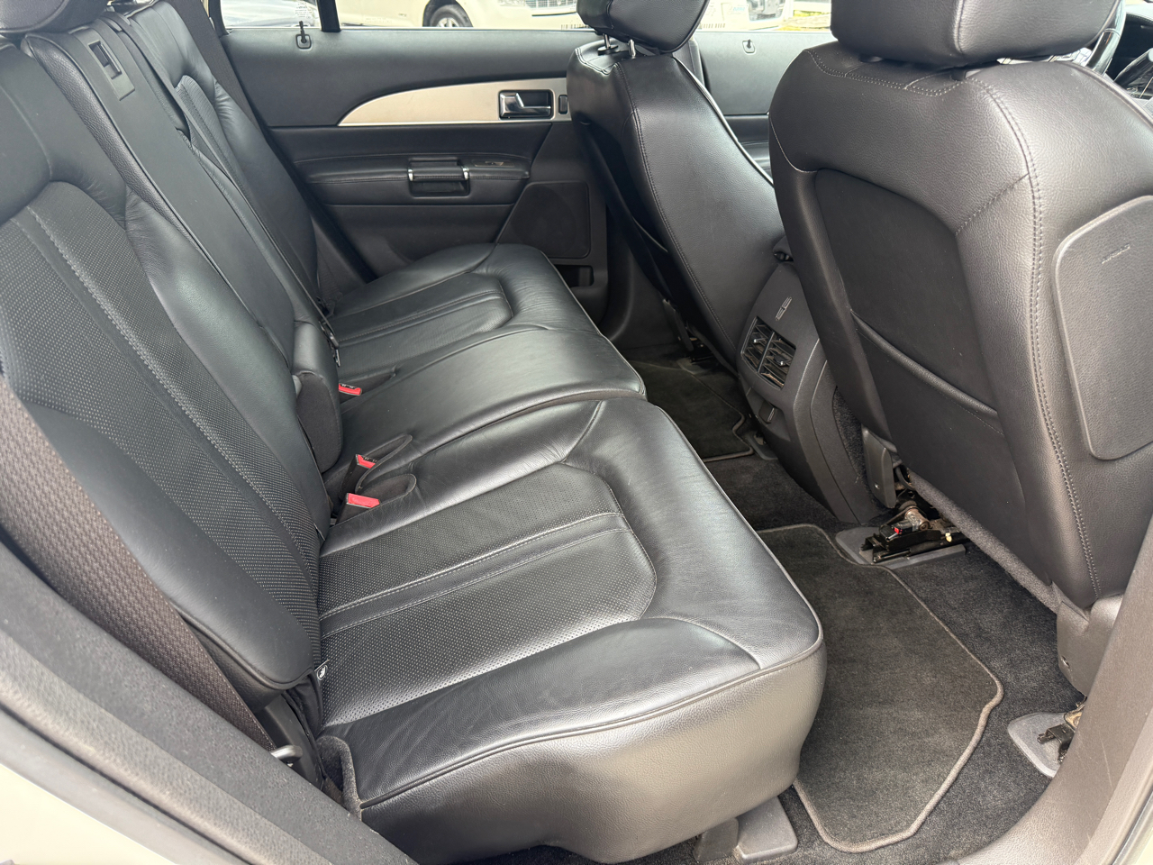 2013 Lincoln MKX Base photo 12