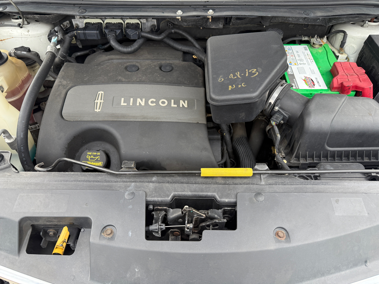 2013 Lincoln MKX Base photo 14