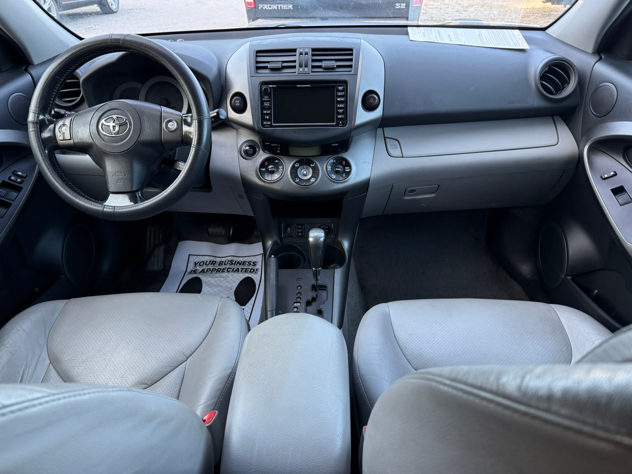 Toyota RAV4 Limited V6 4WD 2011