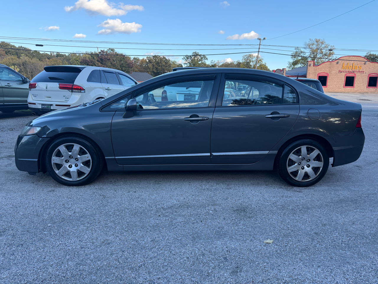 Honda Civic 4dr Sdn LX Auto w/ABS 2010