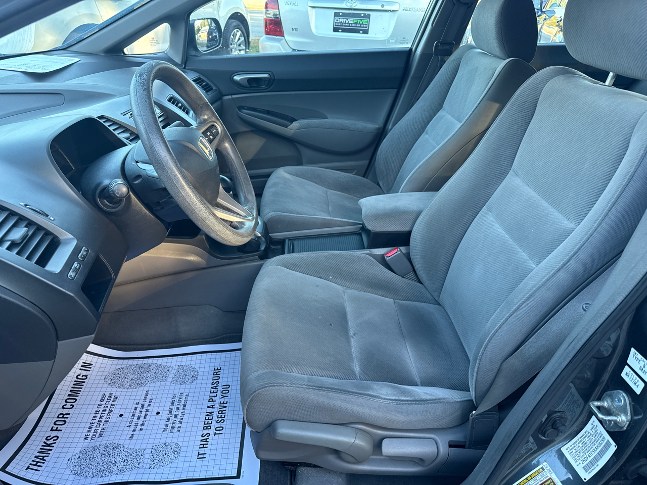 Honda Civic 4dr Sdn LX Auto w/ABS 2010