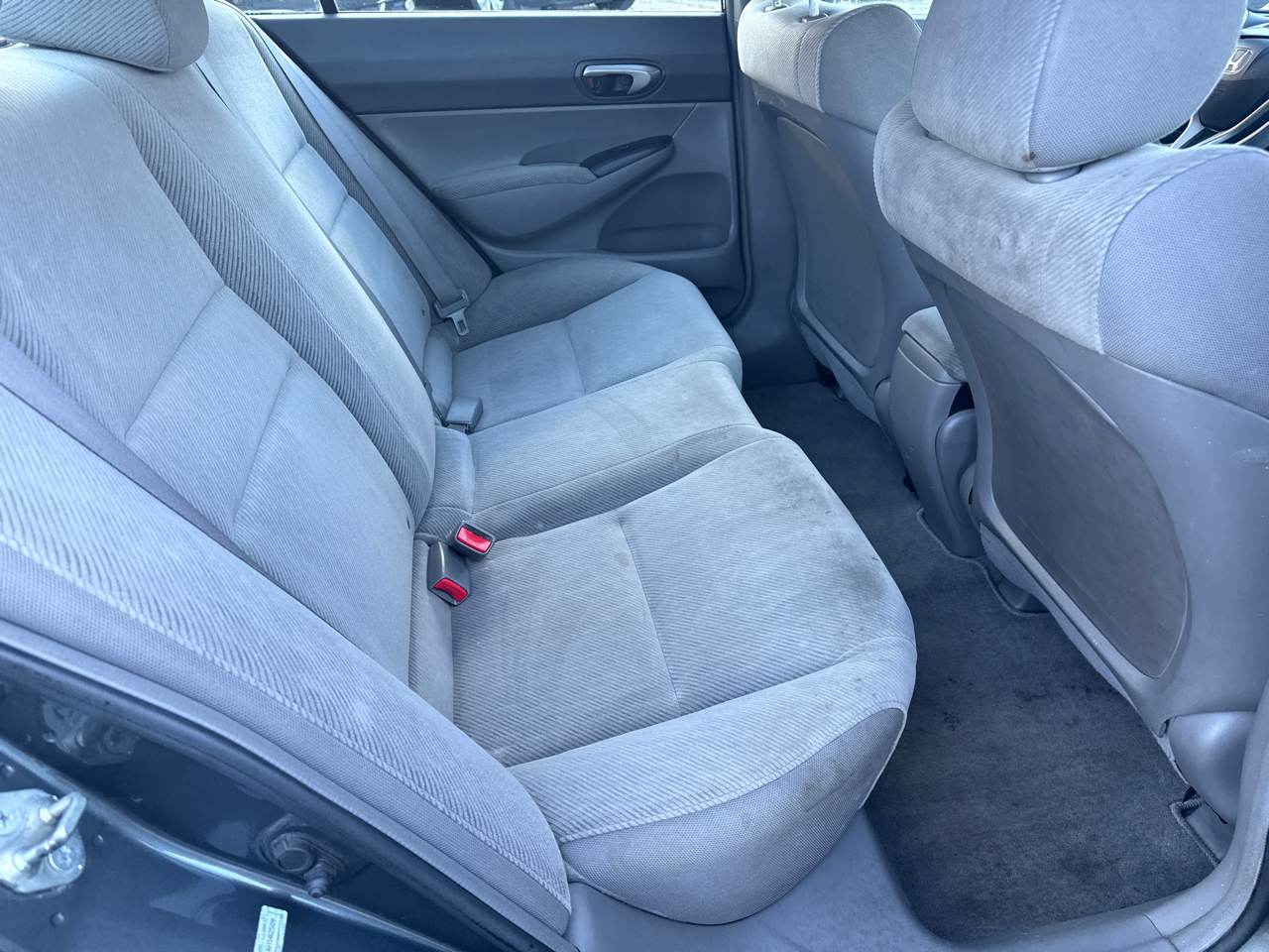 Honda Civic 4dr Sdn LX Auto w/ABS 2010