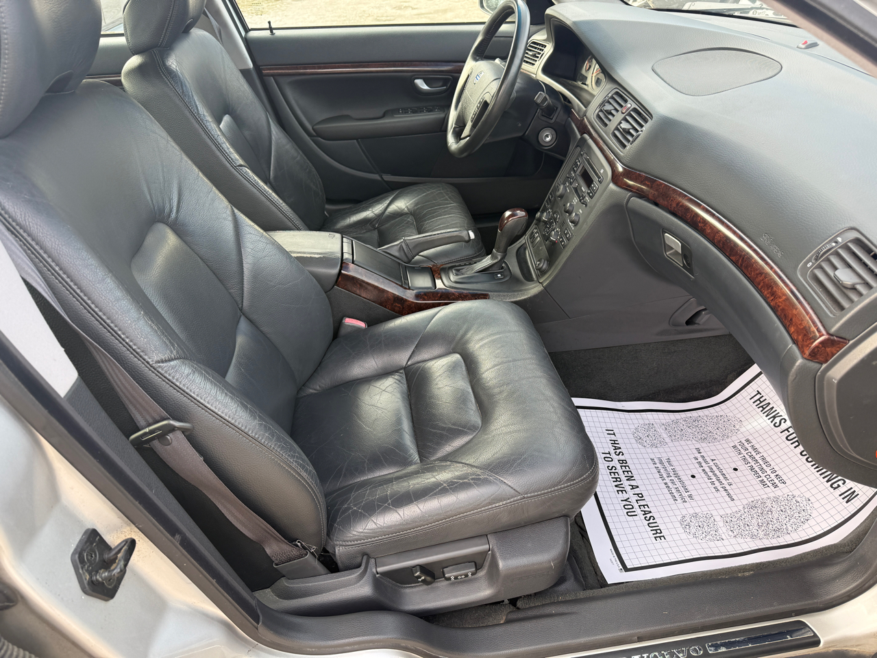 Volvo S80 2.5T AWD 2004