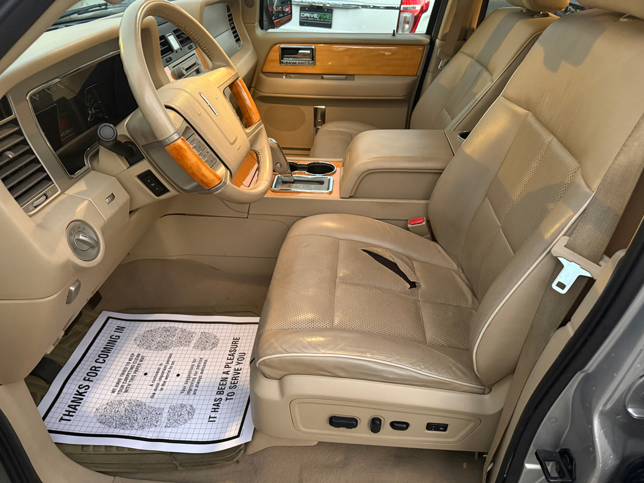 Lincoln Navigator L 2WD 2007