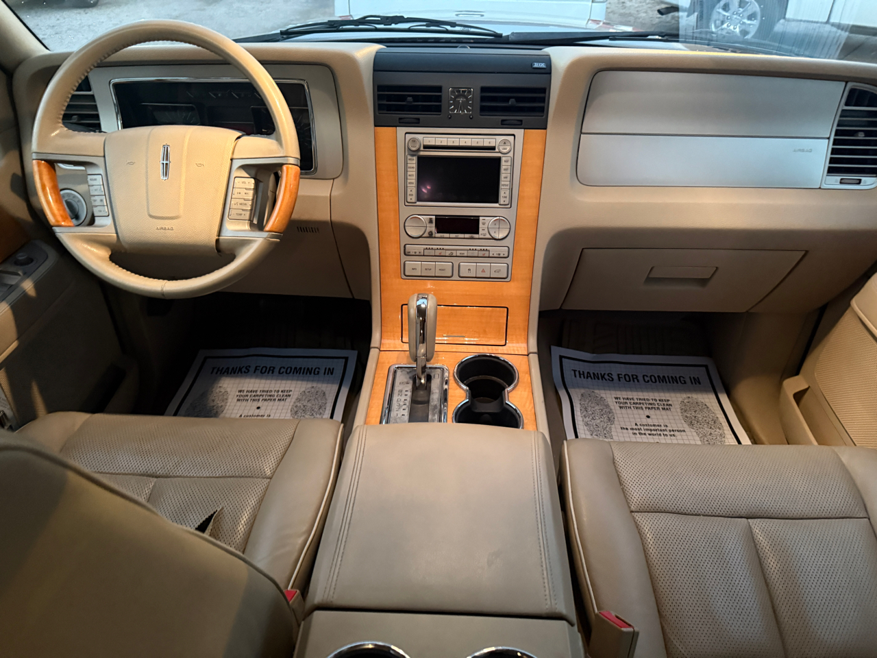 Lincoln Navigator L 2WD 2007