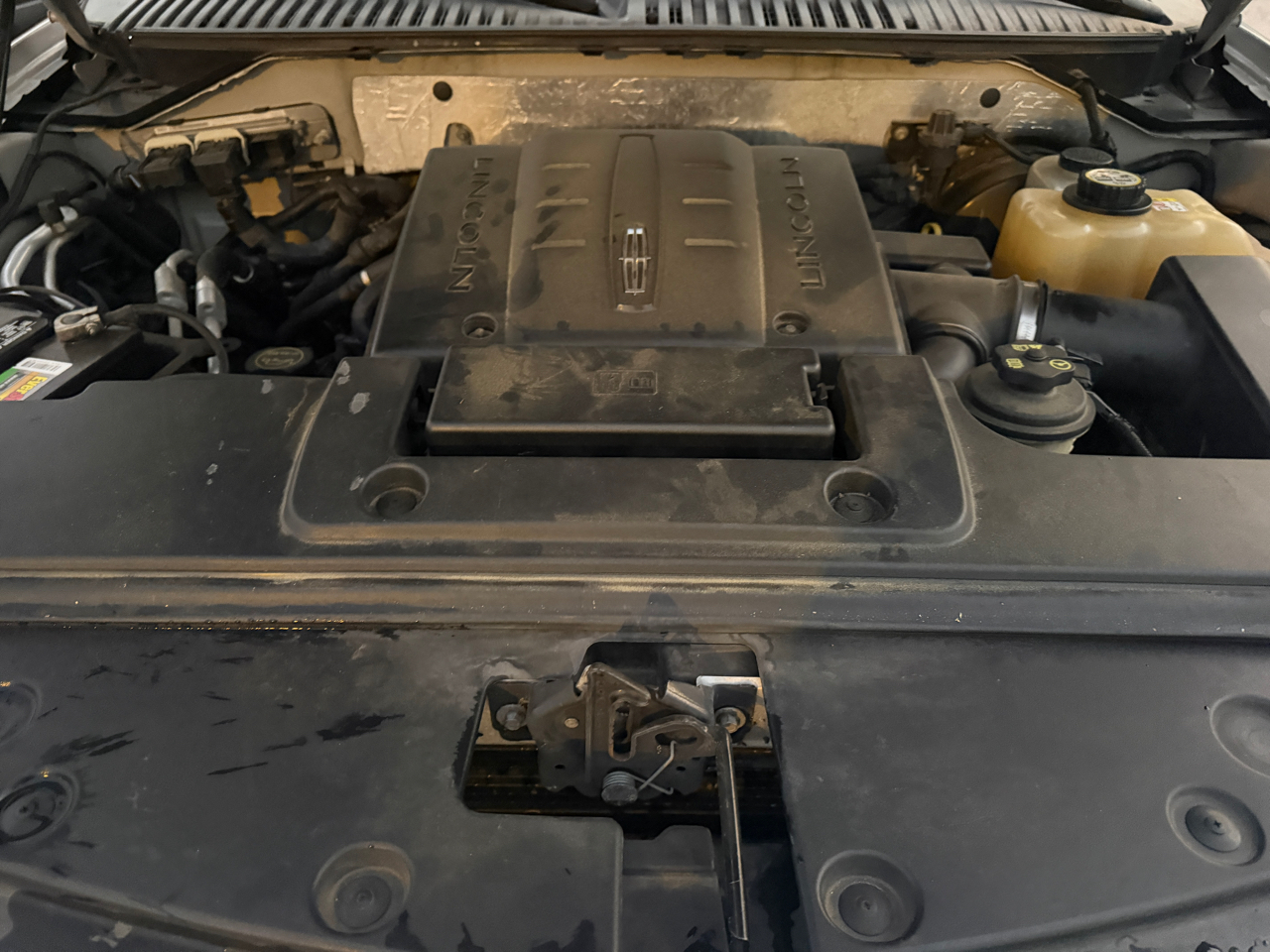 Lincoln Navigator L 2WD 2007