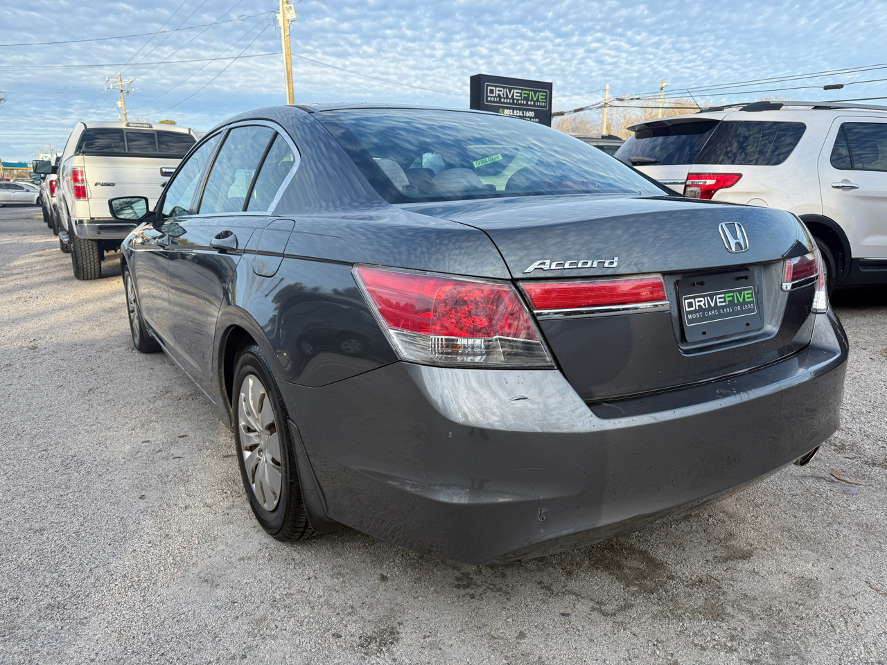 Honda Accord LX sedan AT 2011