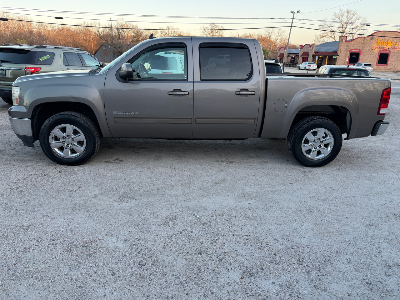 GMC Sierra 1500 4WD Crew Cab 143.5" SLT 2013