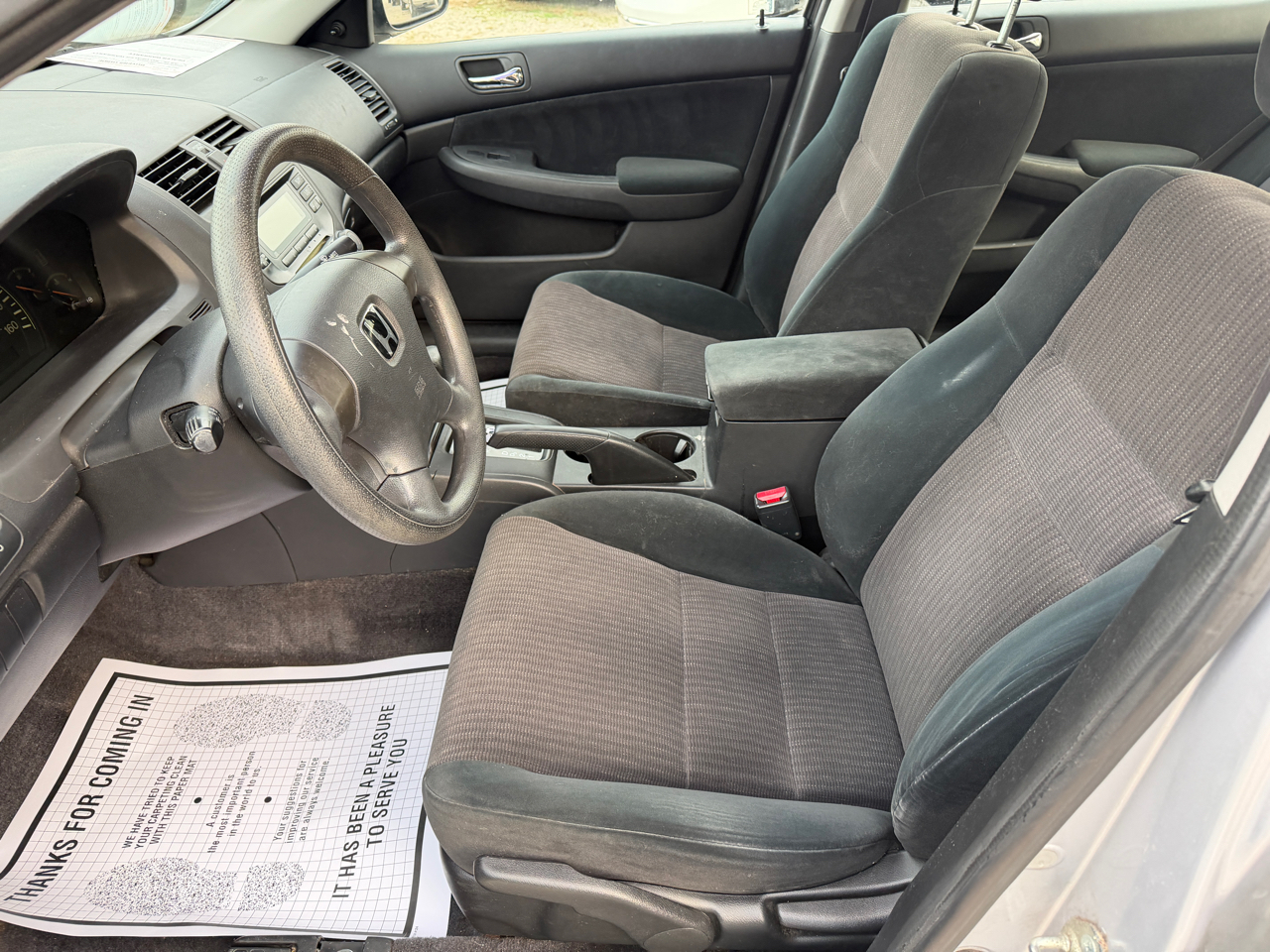 Honda Accord DX sedan AT 2004