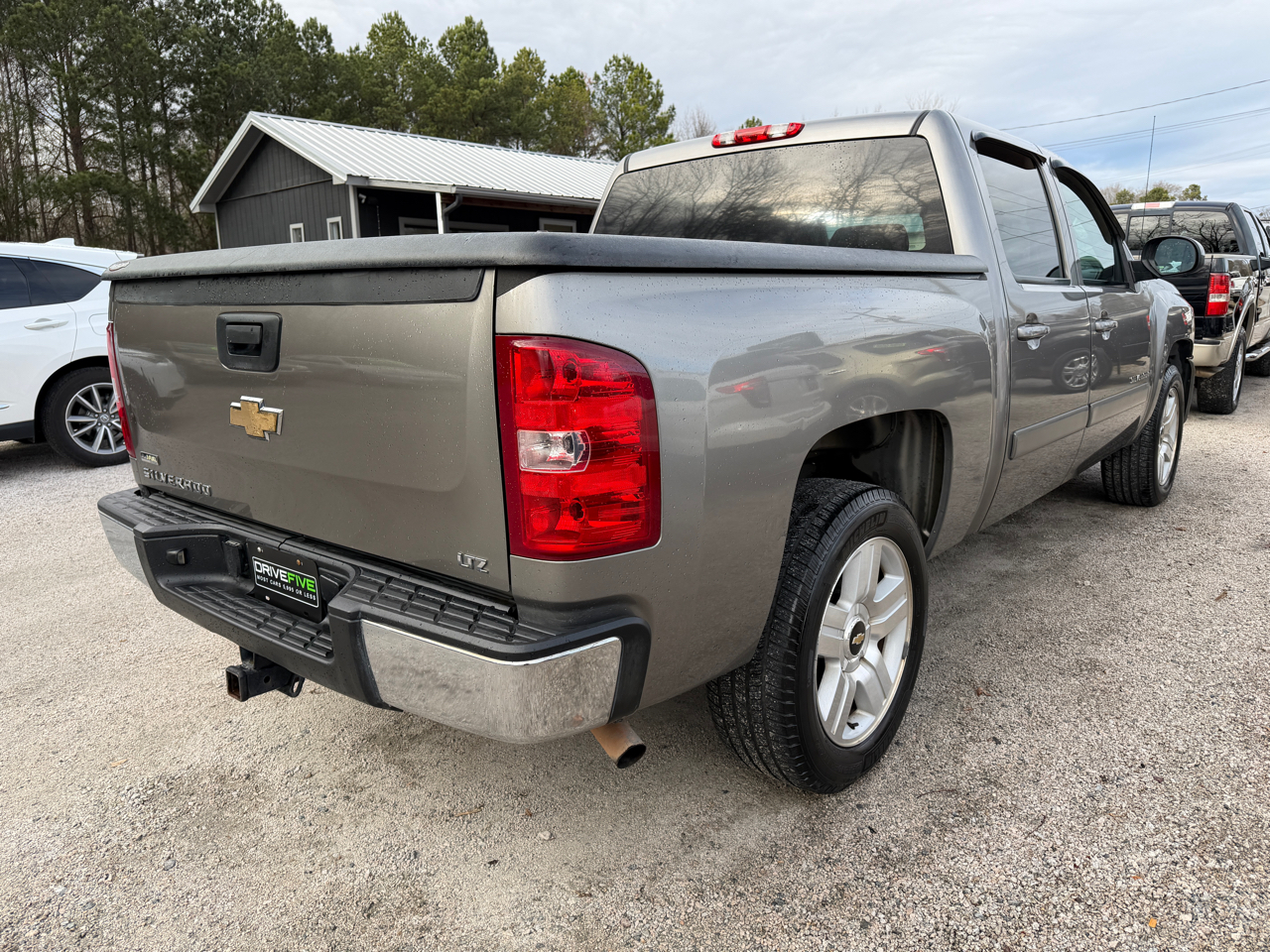 Chevrolet Silverado 1500 1LT Crew Cab 2WD 2007