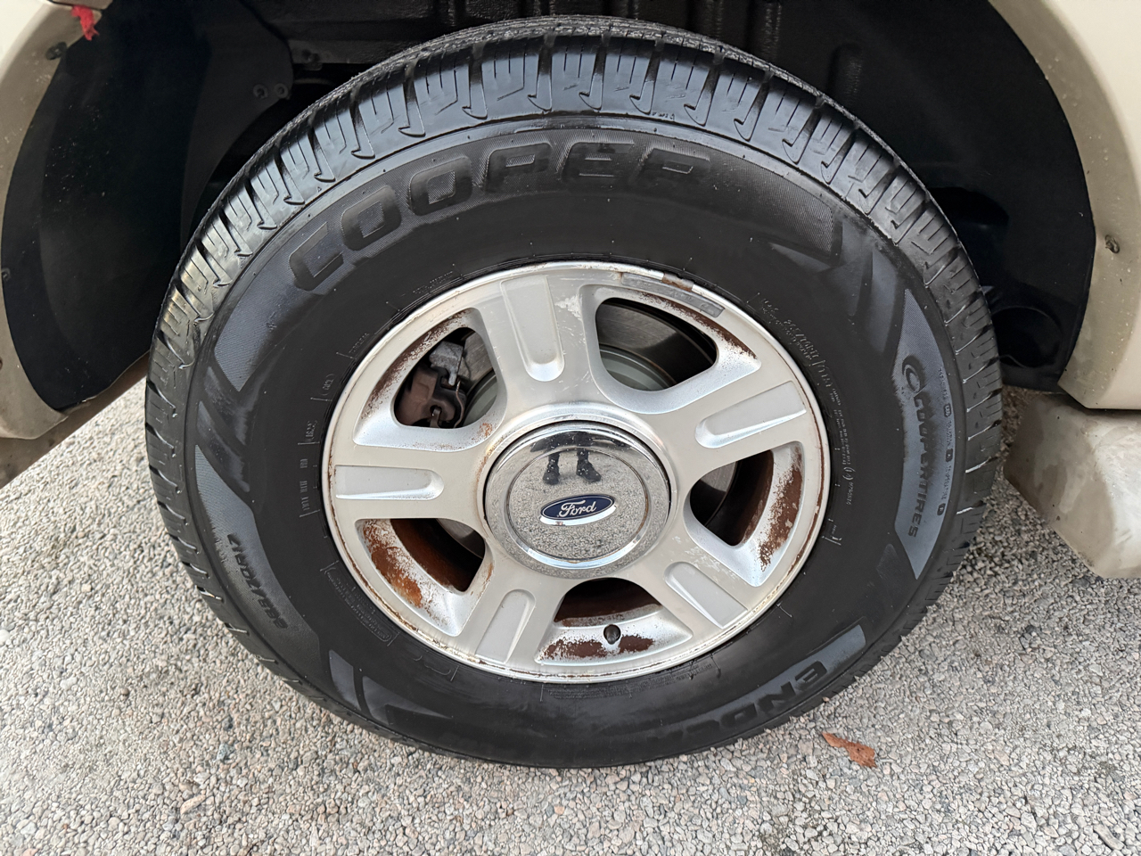 Ford Expedition Eddie Bauer 2WD 2005