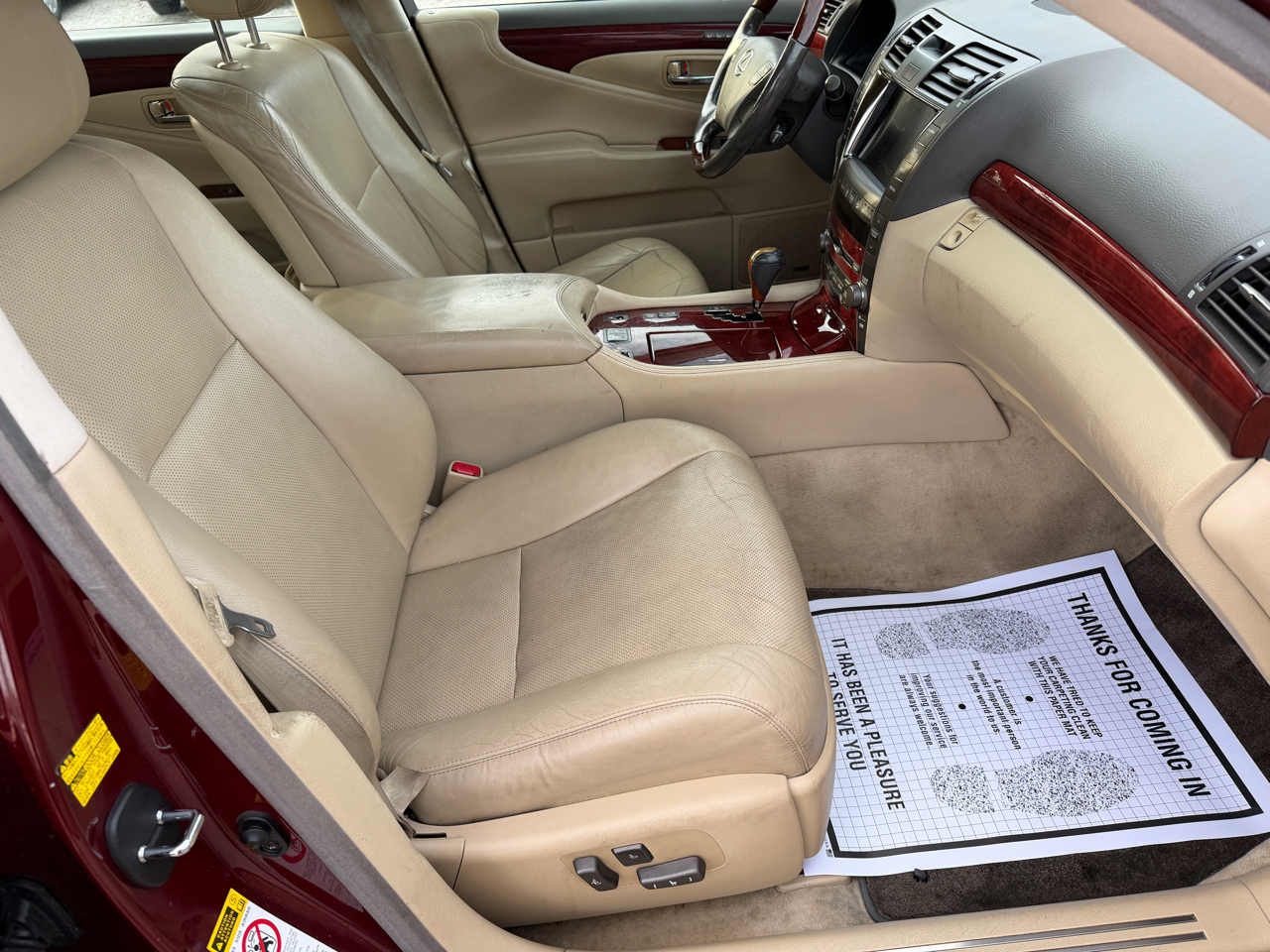 Lexus LS 460 Luxury Sedan 2008