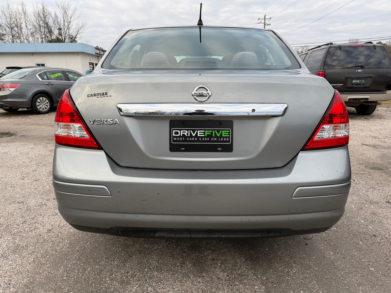 Nissan Versa 1.8 S Sedan 2009