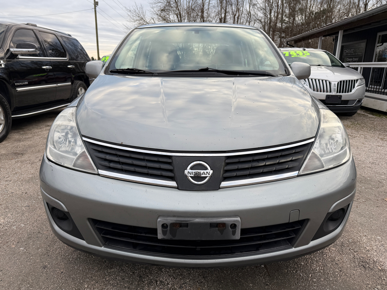 Nissan Versa 1.8 S Sedan 2009