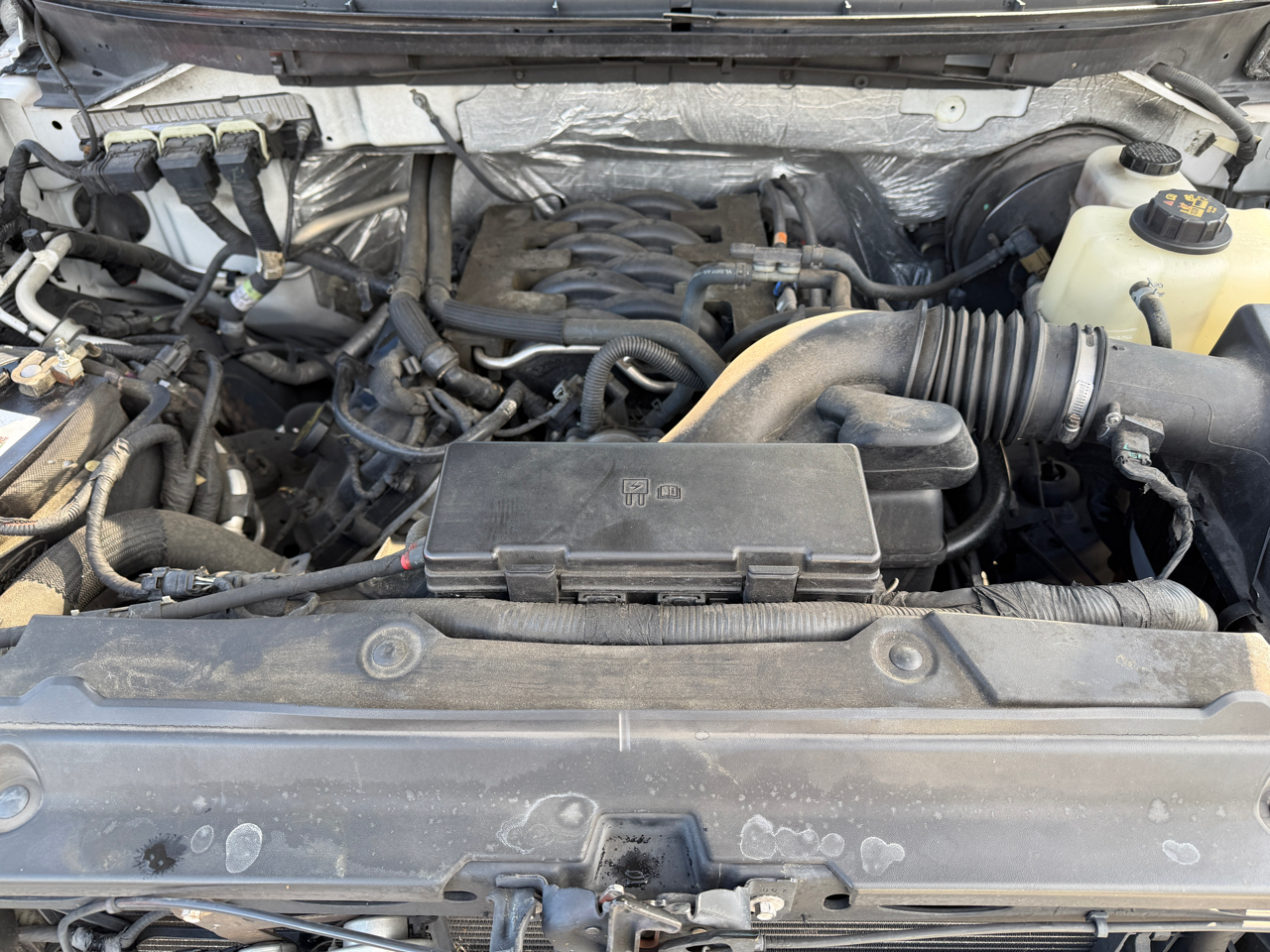 Ford F-150 2WD SuperCrew 145" Lariat 2011