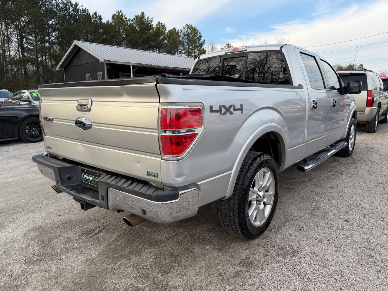 Ford F-150 4WD SuperCab 145" Lariat 2010