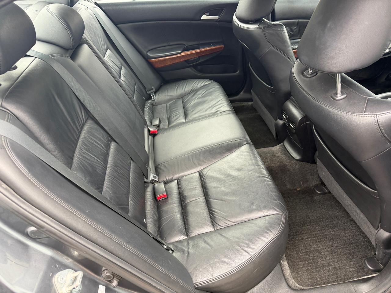 Honda Accord EX-L Sedan AT 2011