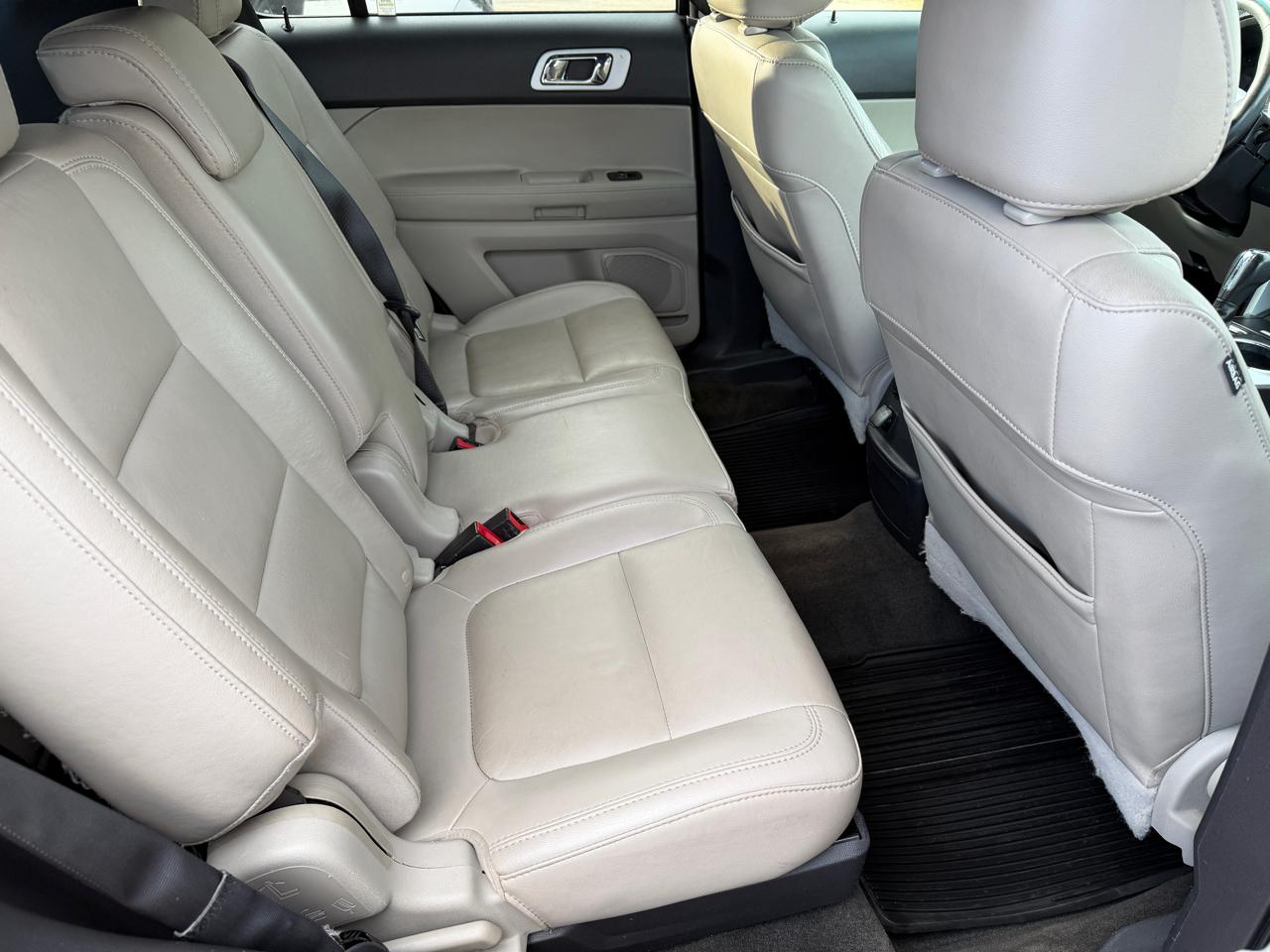 Ford Explorer 4dr 112" WB XLT 4WD 2015