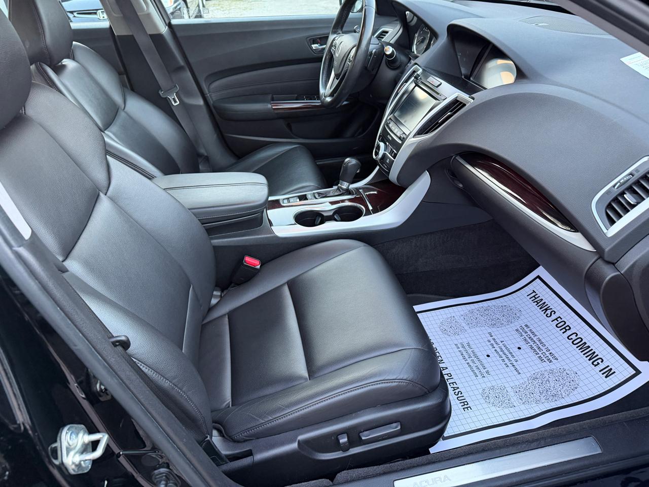 Acura TLX Base 2.4L 2017