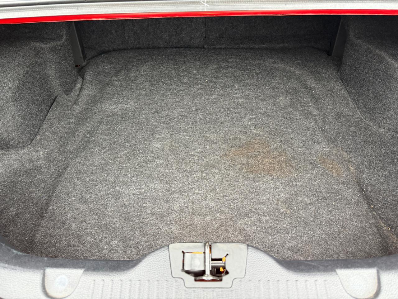 Ford Mustang V6 Coupe 2012