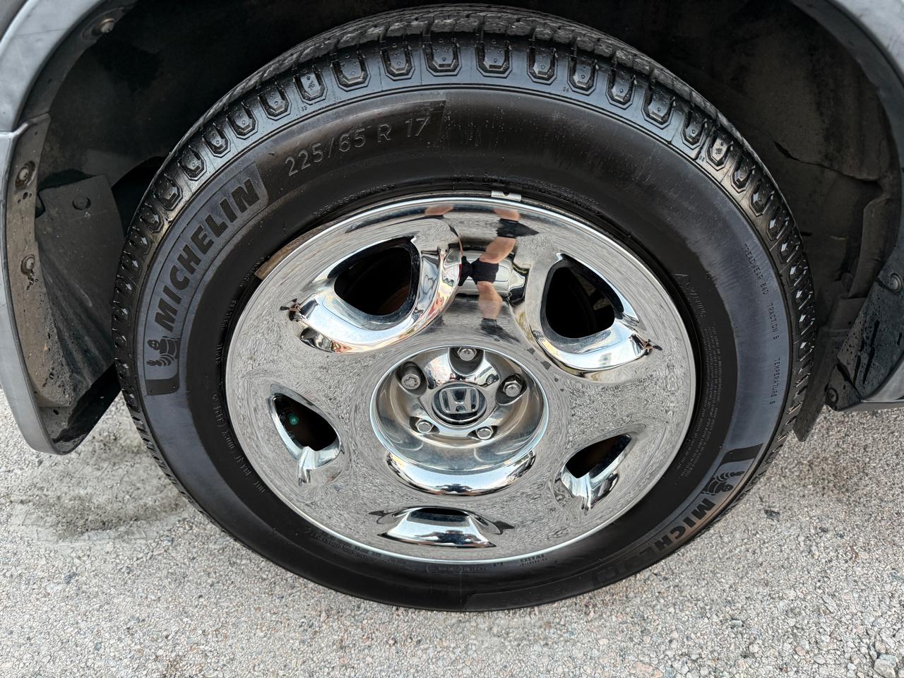 Honda CR-V LX 2WD 5-Speed AT 2010