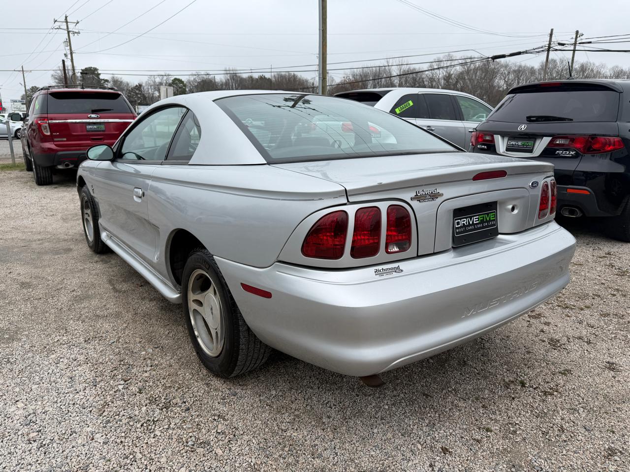 Ford Mustang Coupe 1998