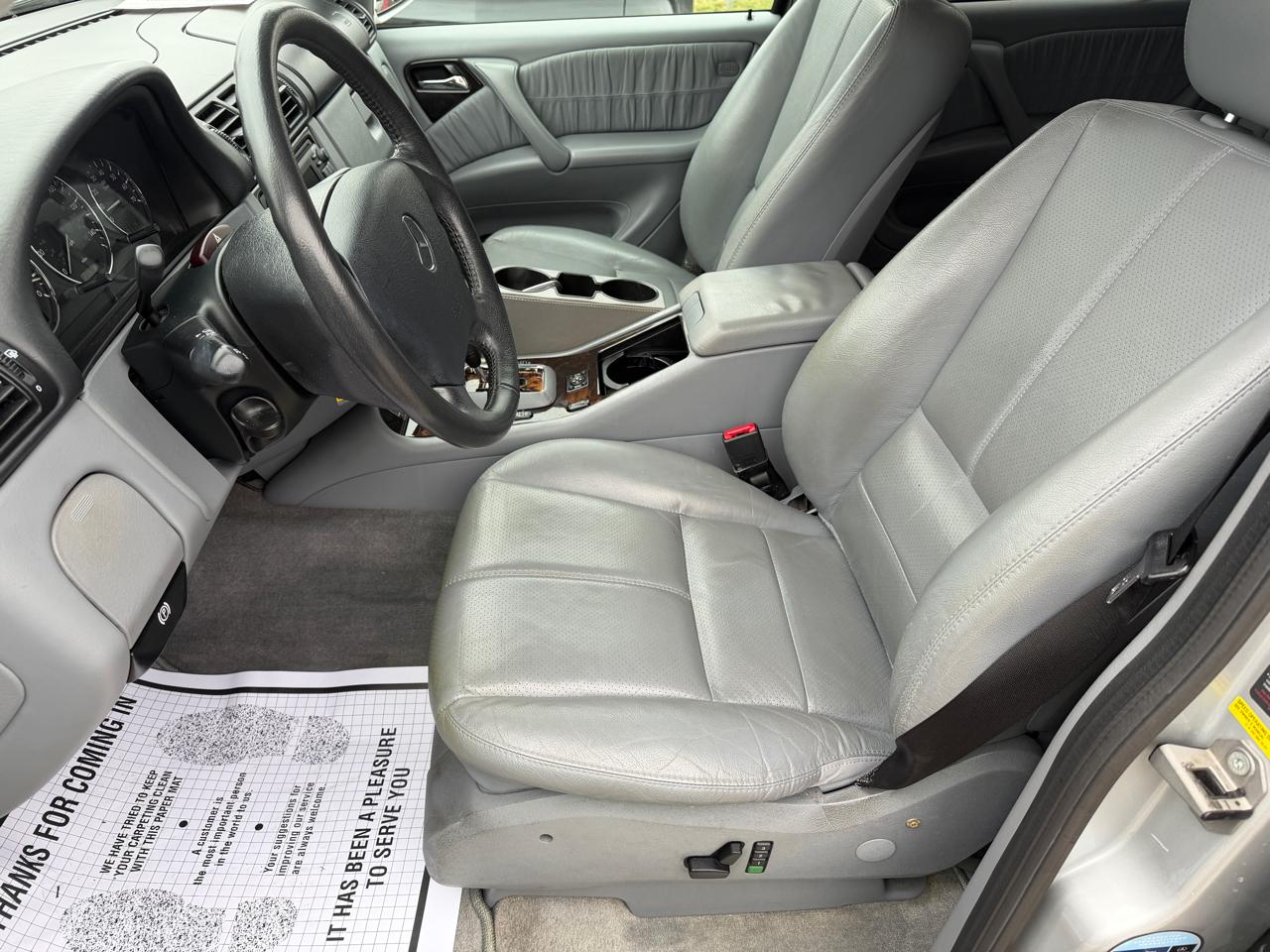 Mercedes-Benz M-Class ML500 2005