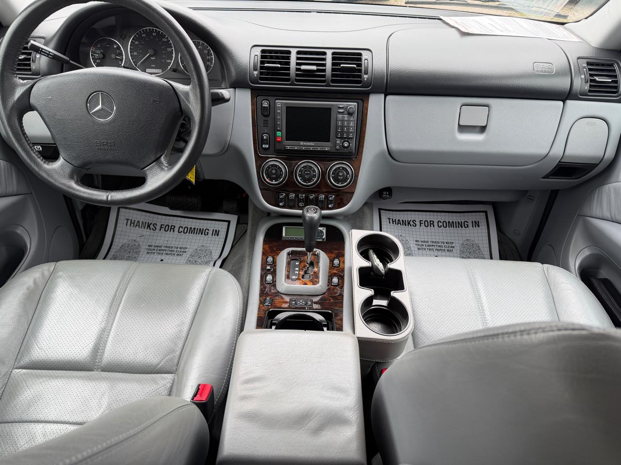 Mercedes-Benz M-Class ML500 2005